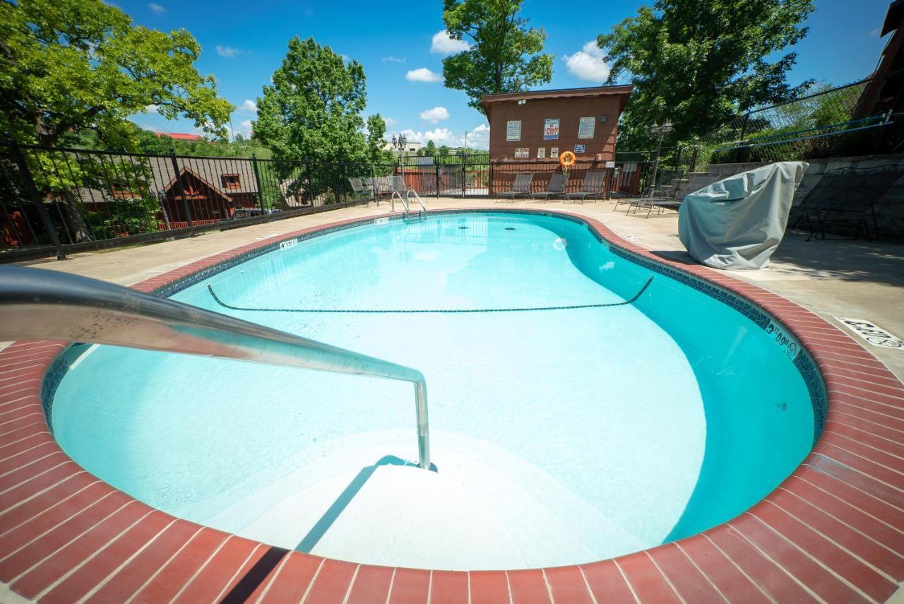 Cabins At Grand Mountain Branson Exterior foto