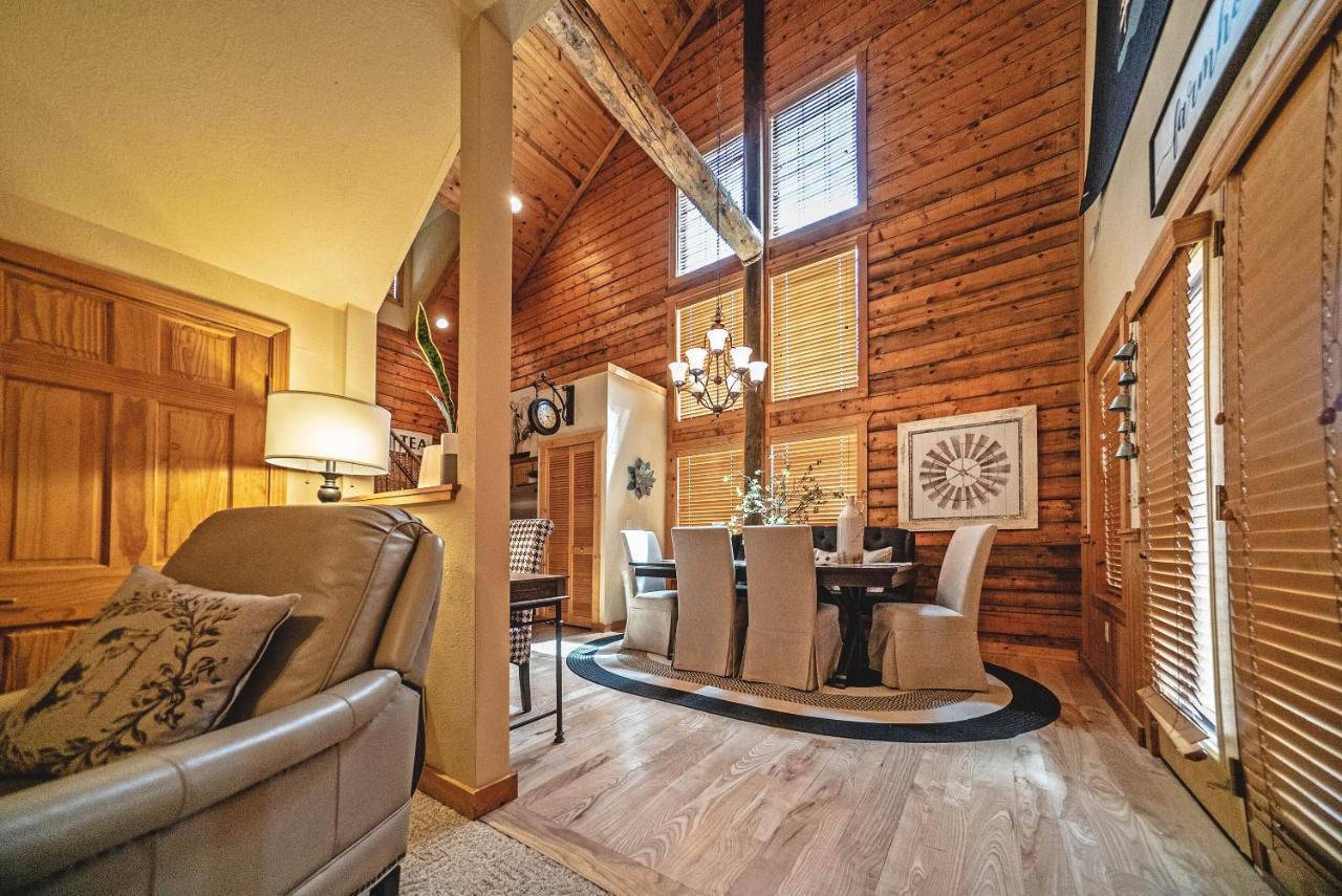 Cabins At Grand Mountain Branson Exterior foto